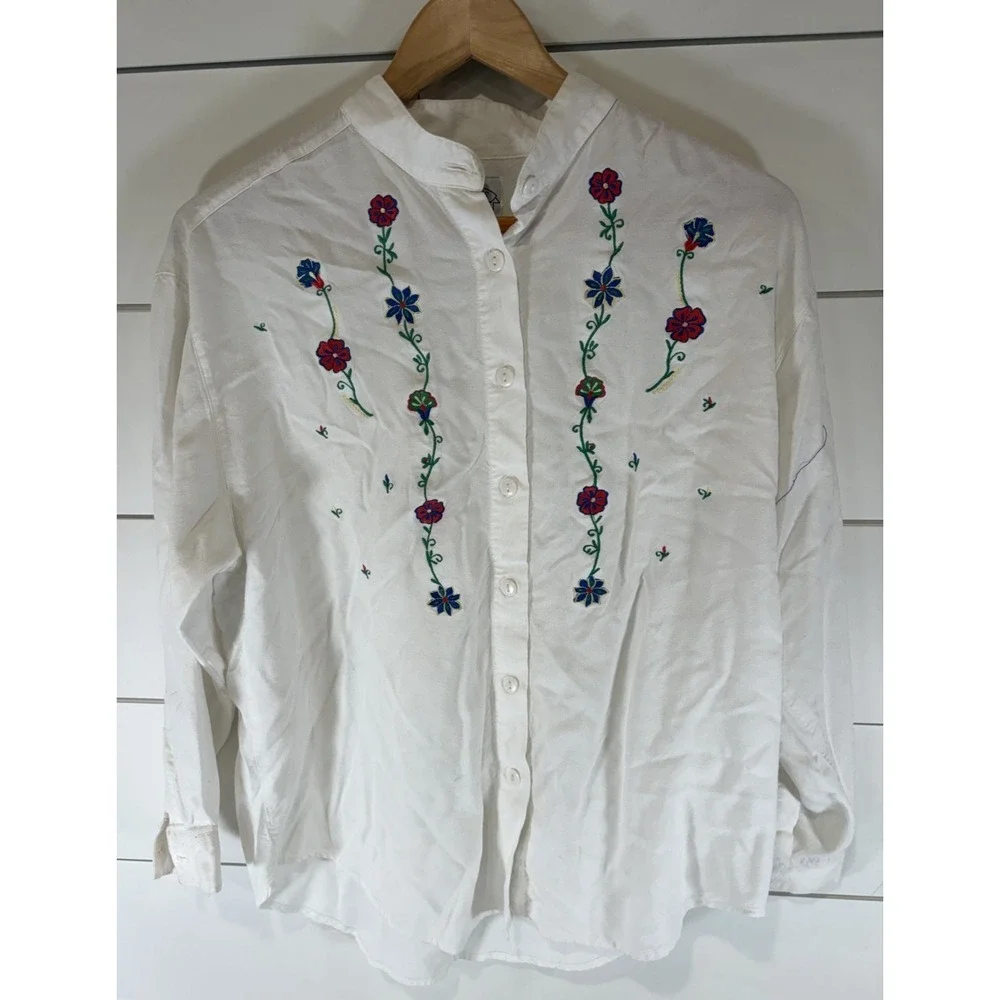 Vintage Embroidered Button Down Up L Women's White Shirt Solutions Original